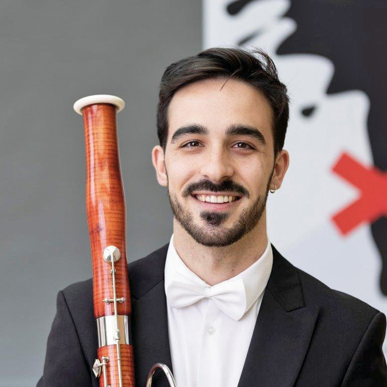 Alvaro Canales Albert spielt Fagott im Mozarteumorchester Salzburg